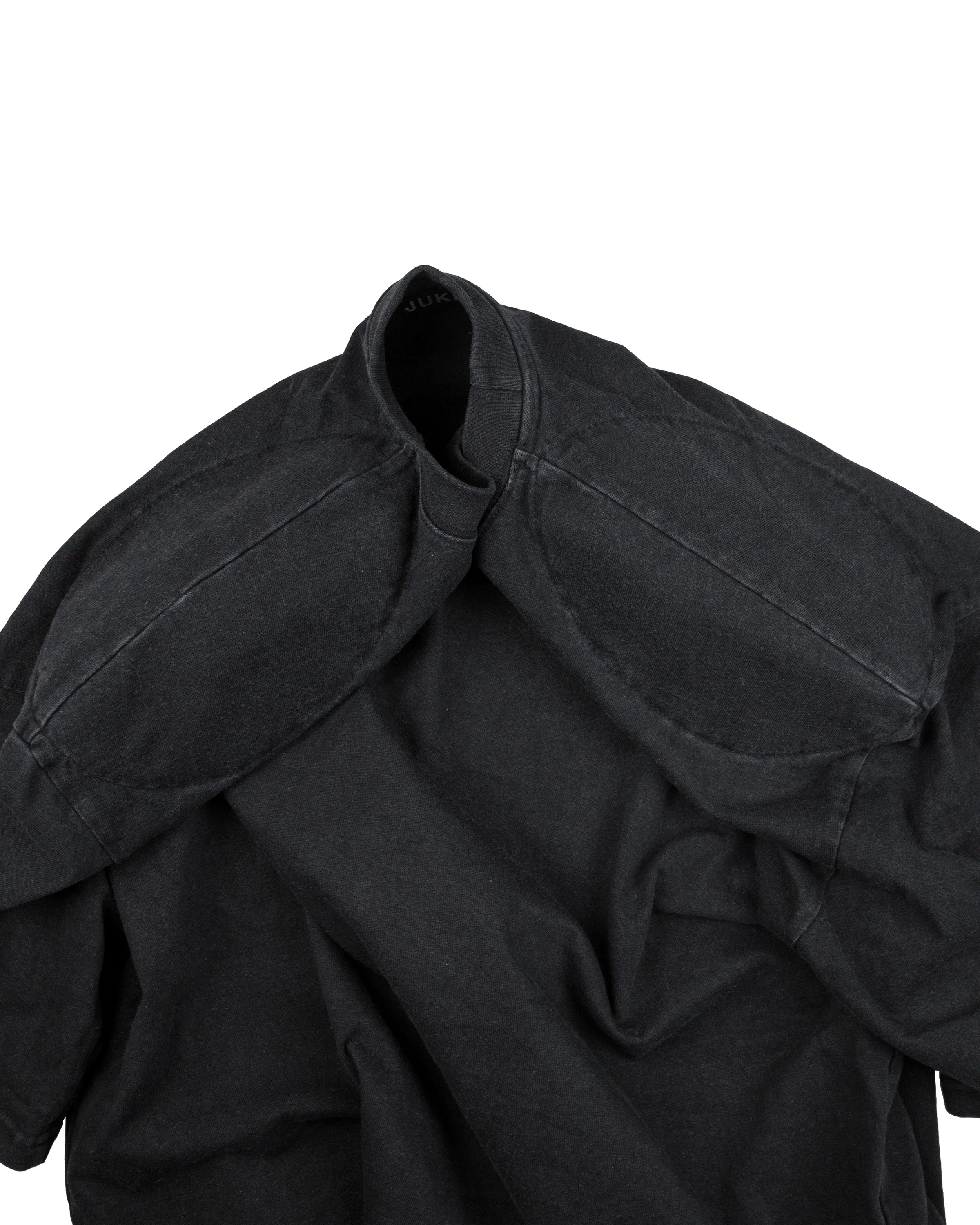 SHOULDER PADDED TEE