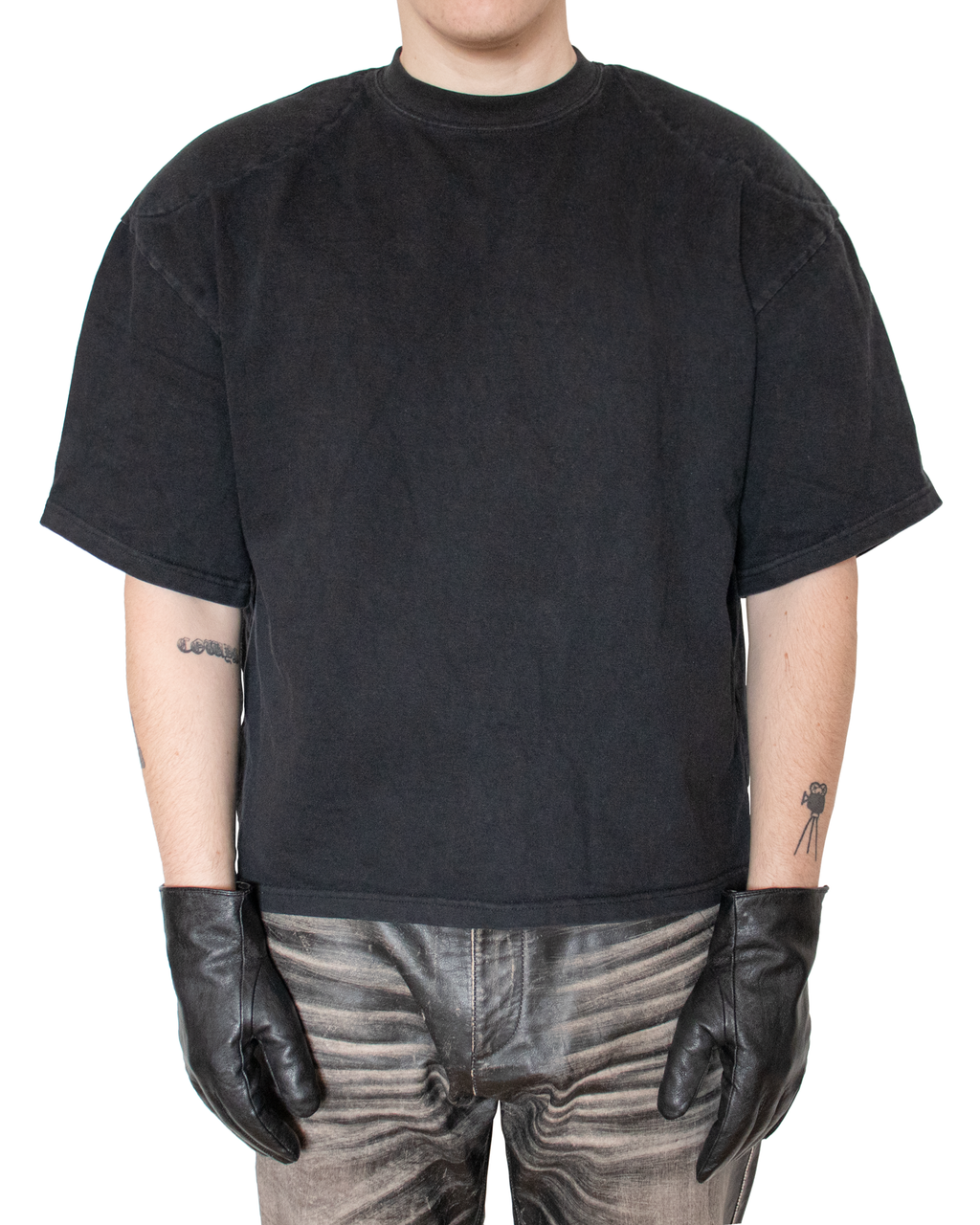SHOULDER PADDED TEE